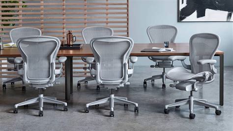 herman miller aeron alternatives.